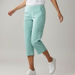 Alfred Dunner Mint Green Cargo Capri Pants